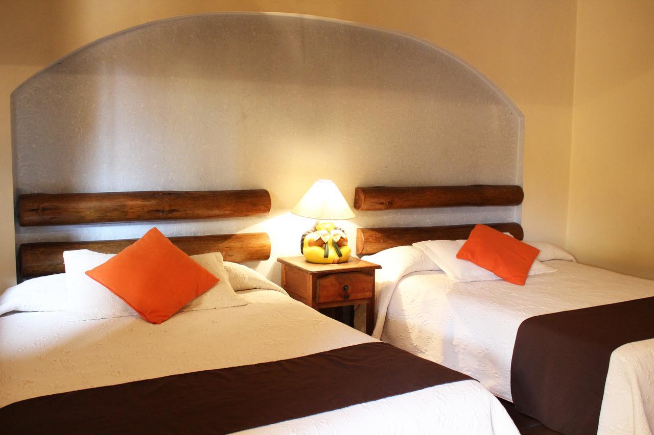 Hotel Posada Real טפאלפה מראה חיצוני תמונה