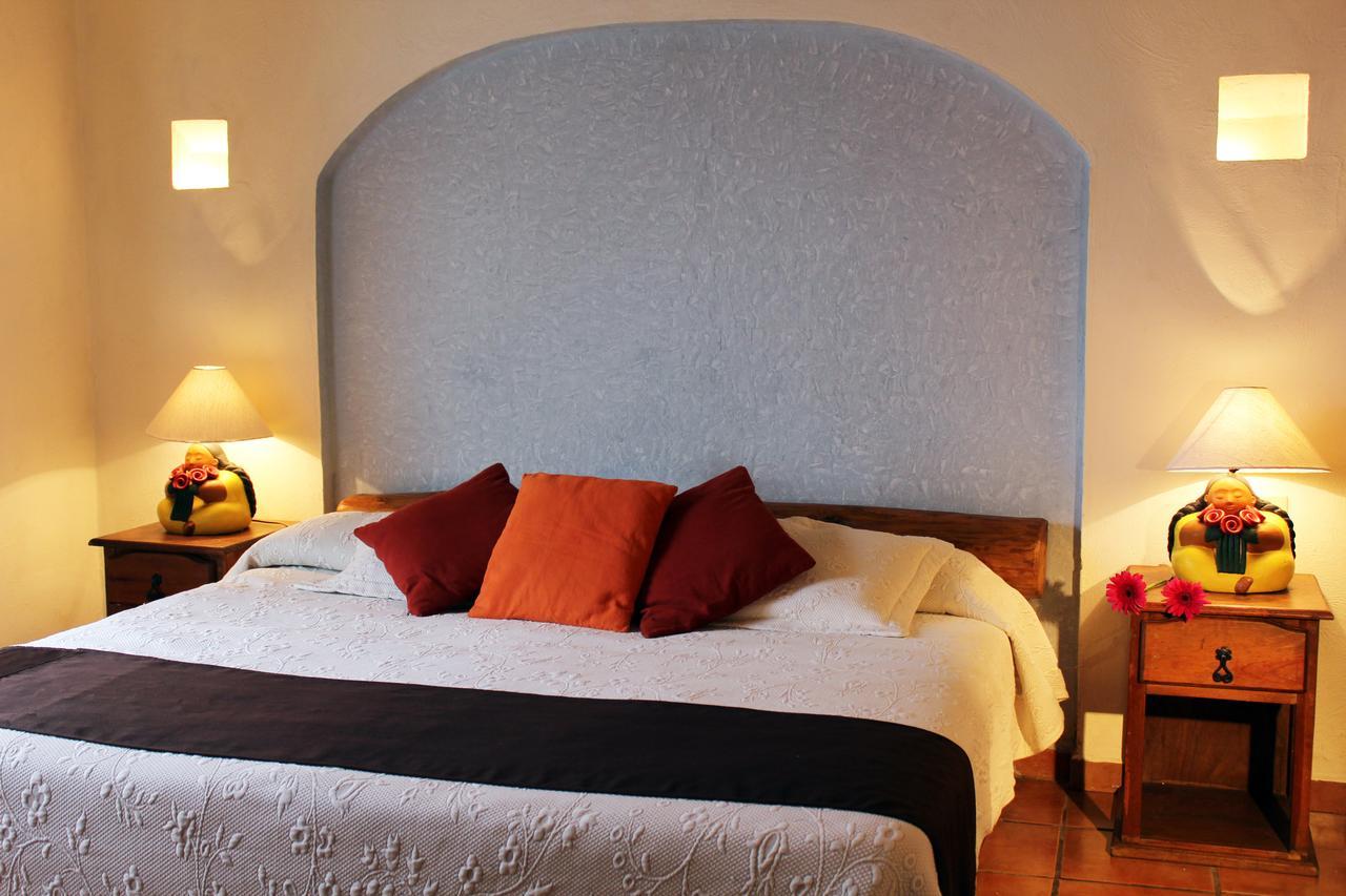 Hotel Posada Real טפאלפה מראה חיצוני תמונה