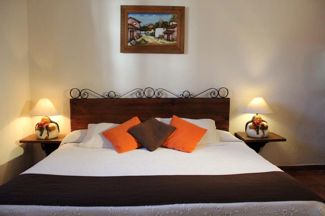 Hotel Posada Real טפאלפה מראה חיצוני תמונה